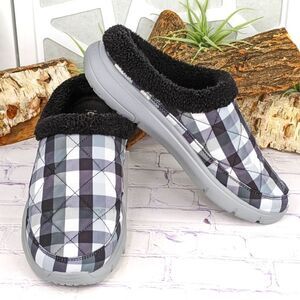 Vera Bradley VB Cloud 2-Mile Cozy Mule